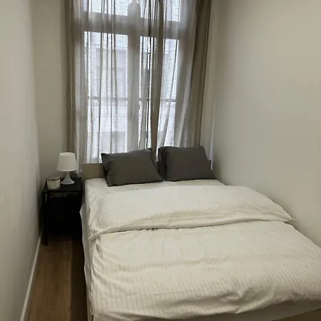 Daire Charming Canal-side In The Heart Of *