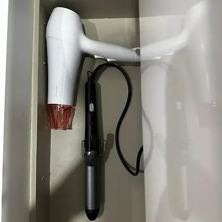 Charming Canal-side In The Heart Of