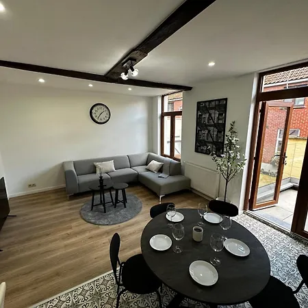 Apartmán Charming Canal-side In The Heart Of