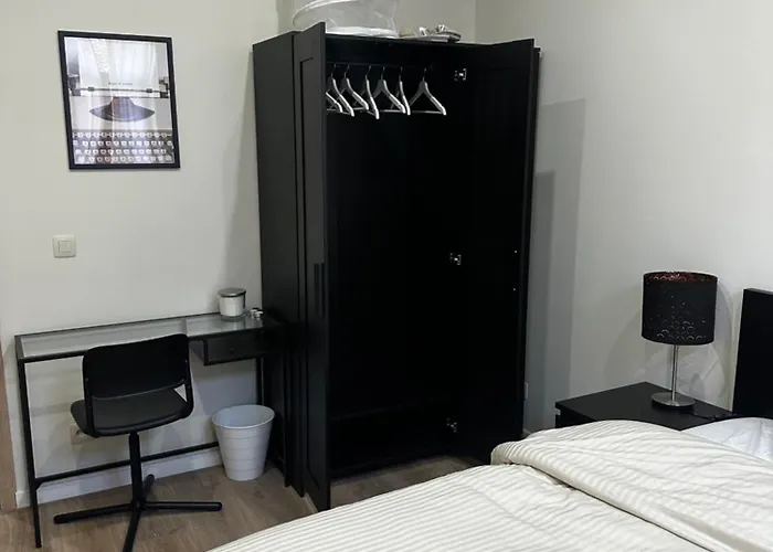 Charming Canal-side In The Heart Of Apartment