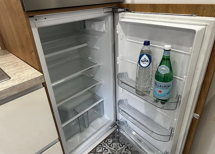 Charming Canal-side In The Heart Of *